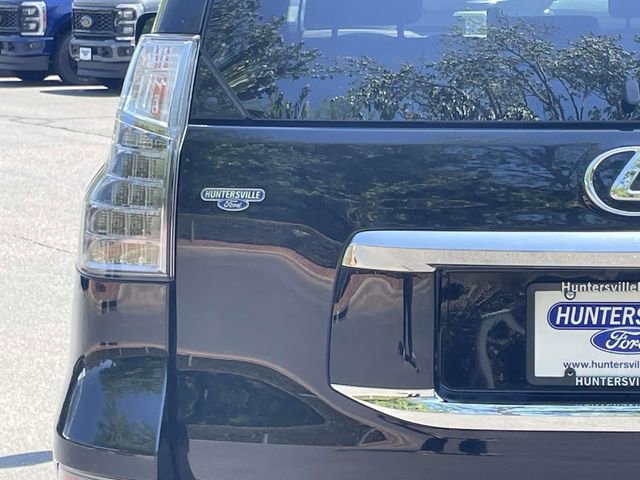 Used 2017 Lexus GX 460 Premium w/ Premium Package AWD/4WD image 35