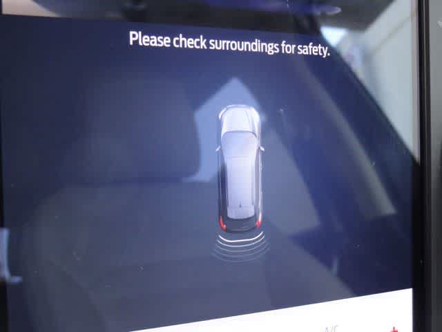 Certified 2022 Ford Edge SEL w/ Convenience Package AWD/4WD image 25