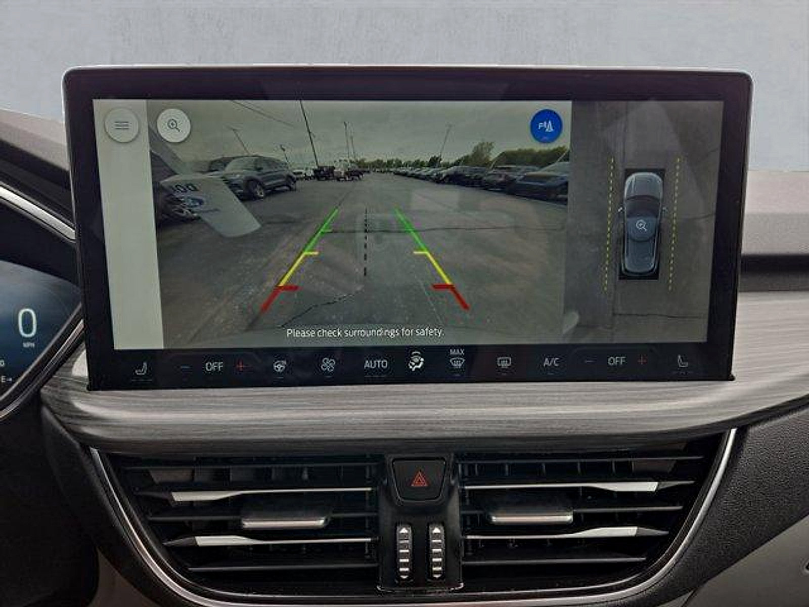 Certified 2023 Ford Escape Platinum AWD/4WD image 19