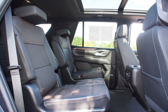 Used 2023 Chevrolet Tahoe High Country w/ Premium Package 2 AWD/4WD image 13