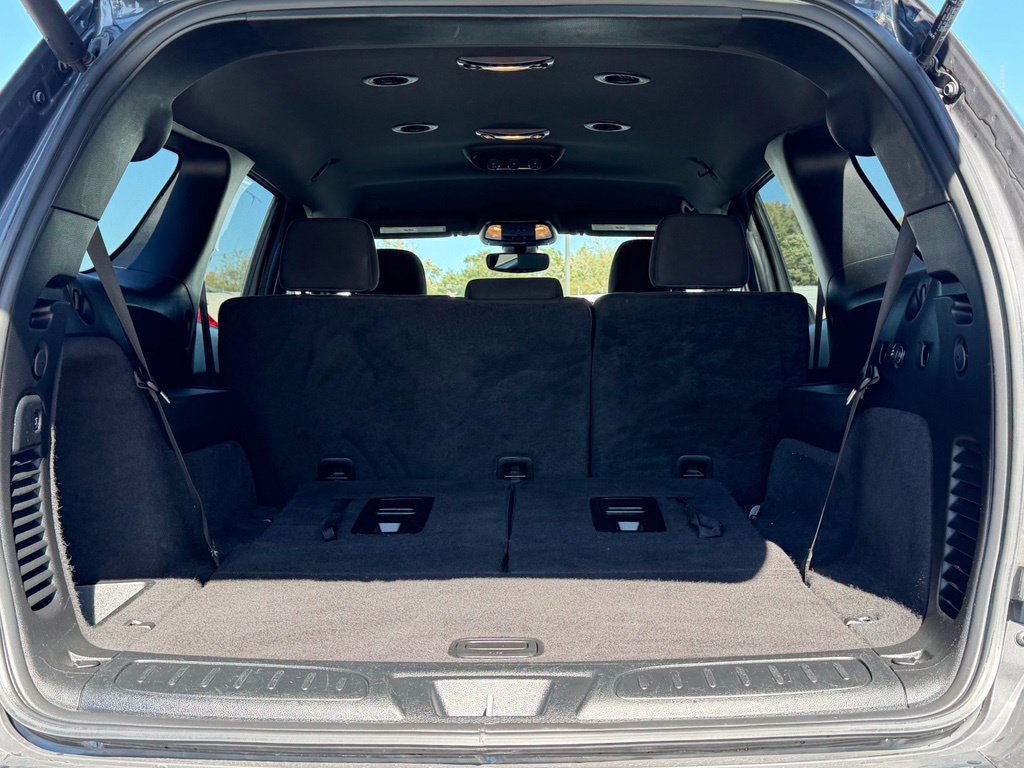 Used 2023 Dodge Durango R/T w/ Blacktop Package AWD/4WD image 46