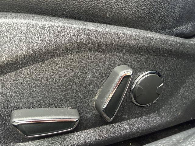Certified 2020 Ford Fusion SEL FWD image 11