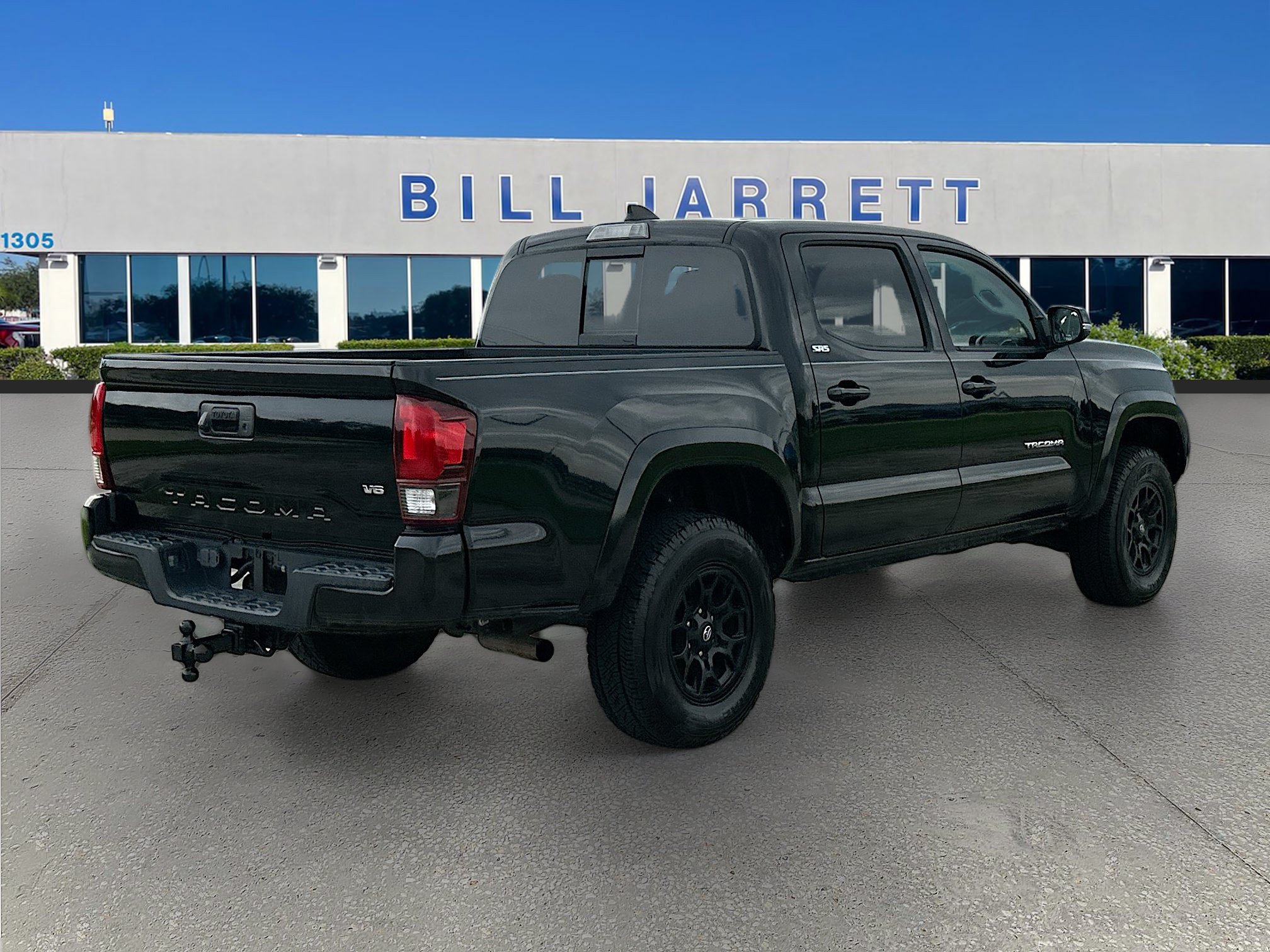Used 2022 Toyota Tacoma SR5 w/ Technology Package RWD image 7