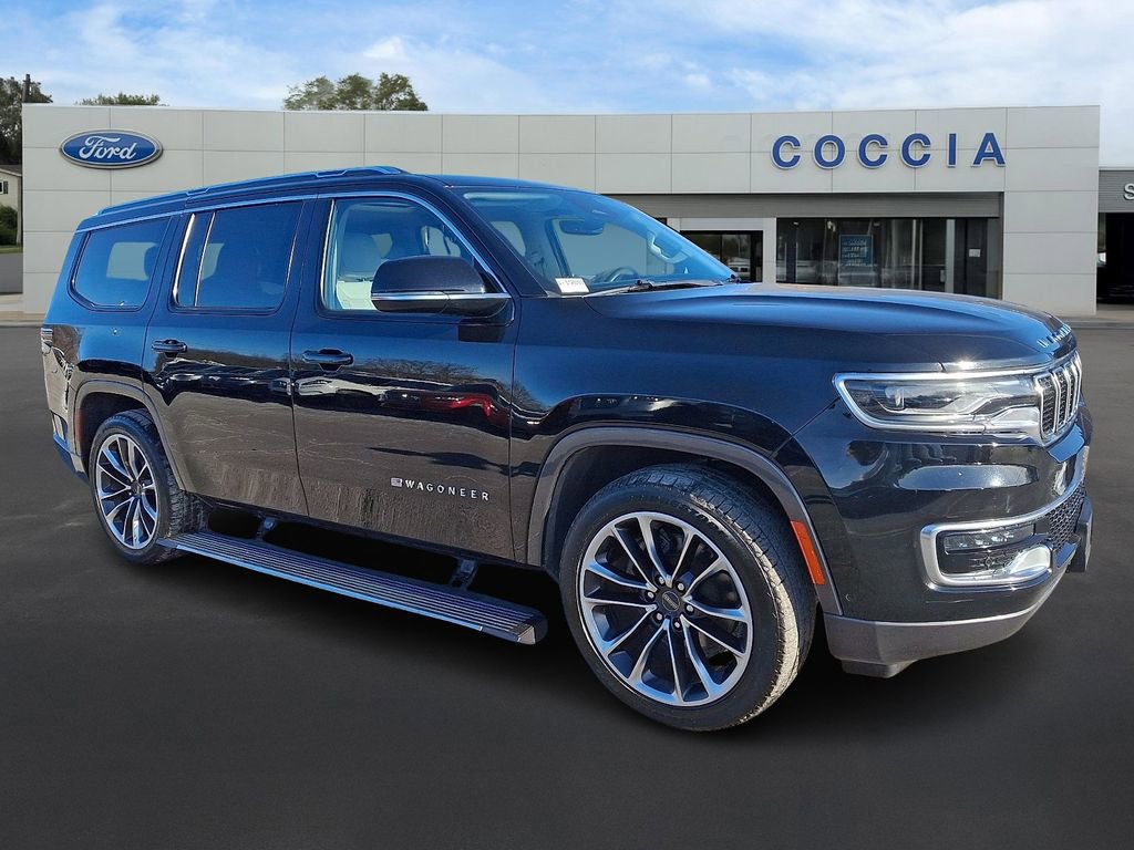 Used 2022 Jeep Wagoneer Series III w/ Premium Group I image 3