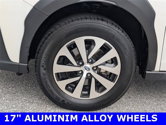 Used 2023 Subaru Outback Premium image 4