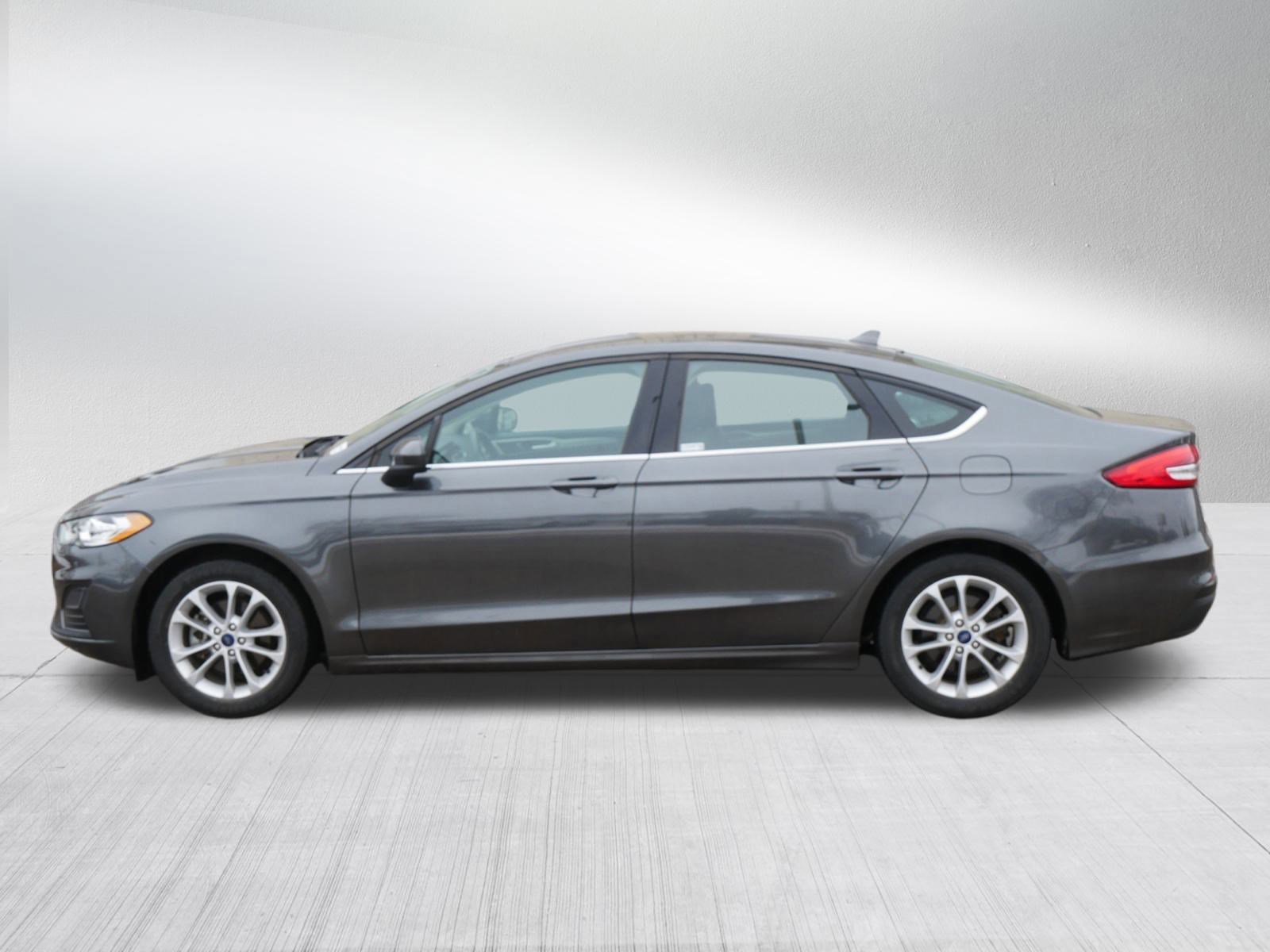 Certified 2020 Ford Fusion SE video 2