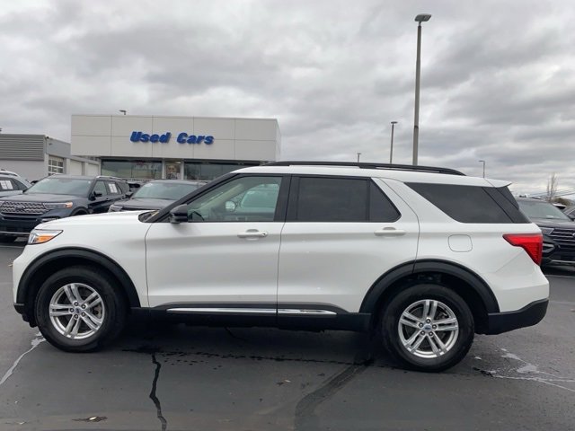 Certified 2023 Ford Explorer XLT w/ Equipment Group 202A image 8