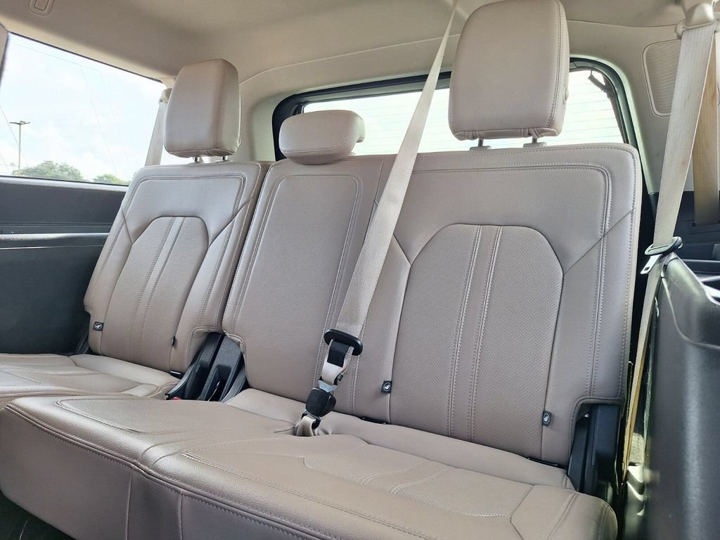 Certified 2024 Ford Expedition Max Limited RWD image 10
