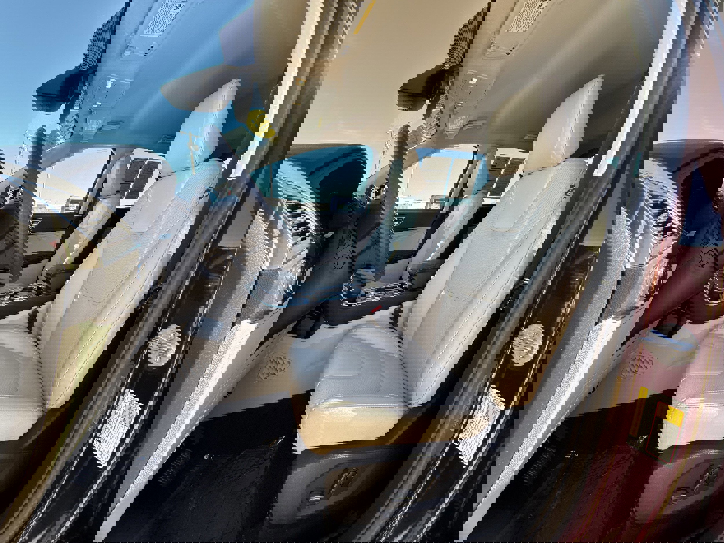 Certified 2022 Ford Edge Titanium w/ Equipment Group 301A image 10