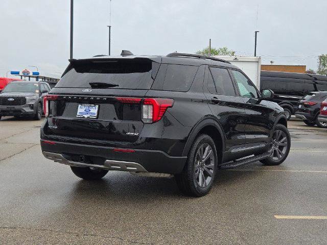 Certified 2025 Ford Explorer Active w/ Active Comfort Package AWD/4WD image 12