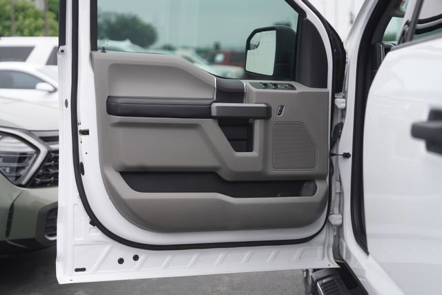 Certified 2017 Ford F150 XLT RWD image 30