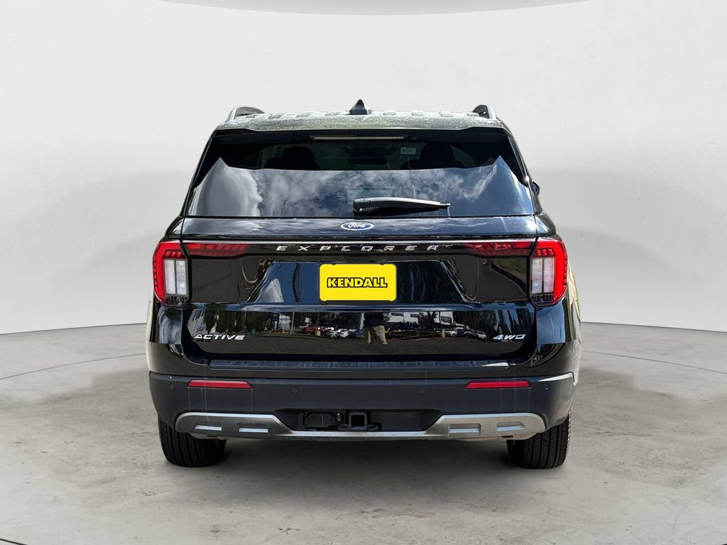 Certified 2025 Ford Explorer Active w/ Active Comfort Package AWD/4WD image 6