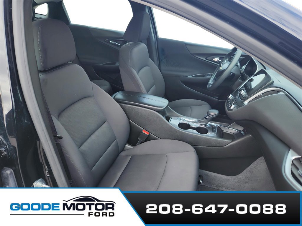 Used 2023 Chevrolet Malibu LT image 24