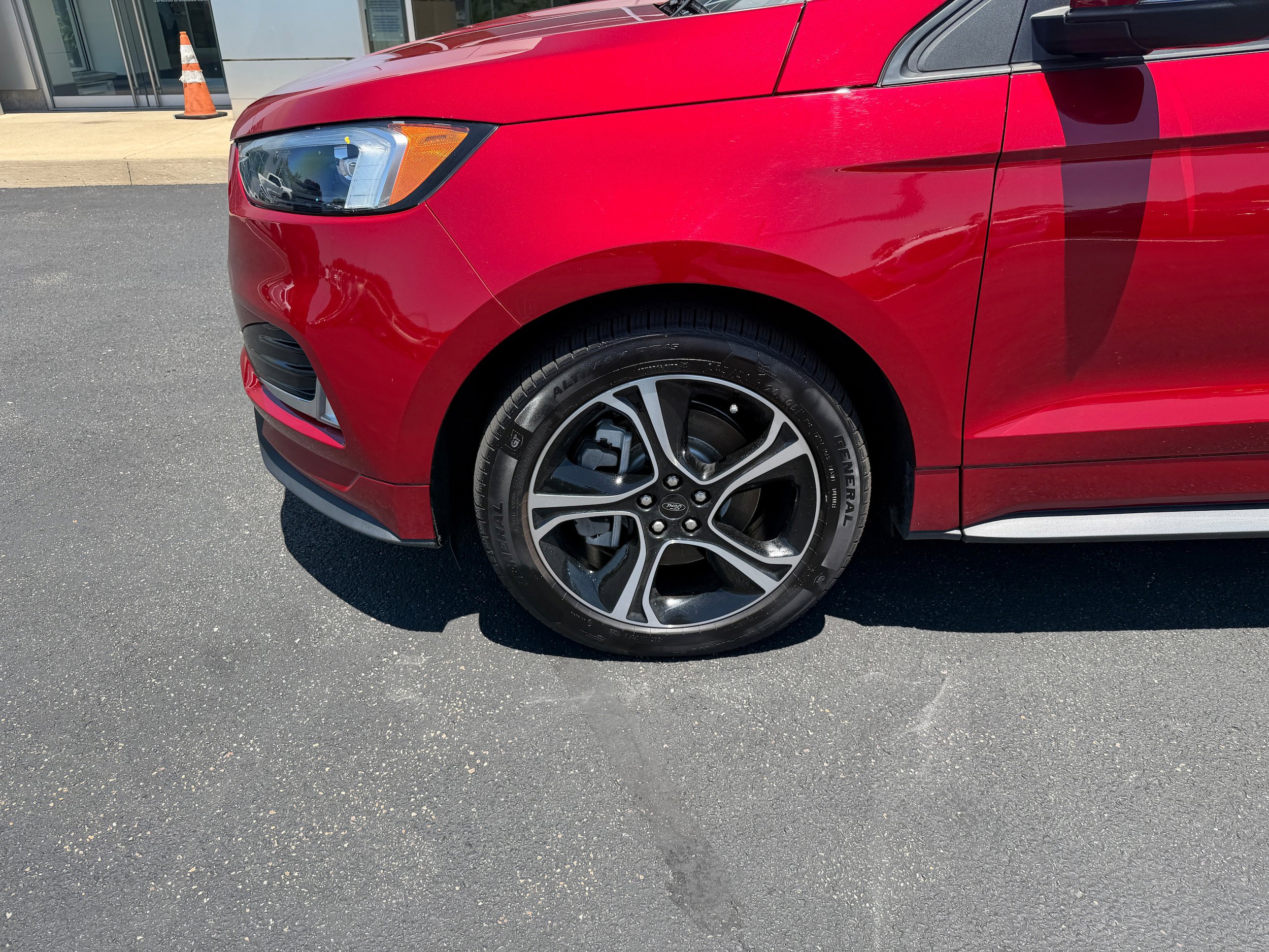 Certified 2022 Ford Edge ST AWD/4WD image 15