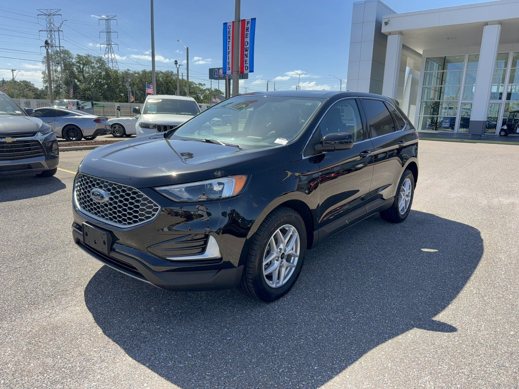 Certified 2023 Ford Edge SEL image 5