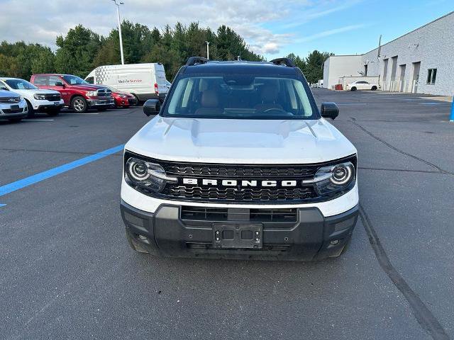 Certified 2025 Ford Bronco Sport Outer Banks w/ Outer Banks Tech Package+ AWD/4WD image 2