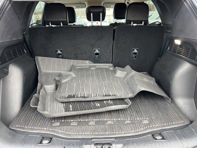 Certified 2020 Ford Escape Titanium image 26