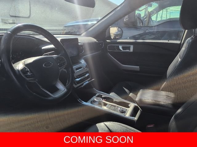 Certified 2024 Ford Explorer XLT w/ Equipment Group 202A AWD/4WD image 4
