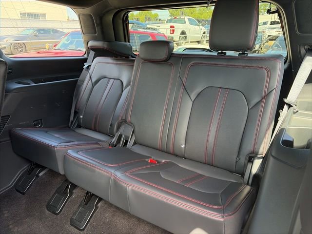 Certified 2023 Ford Expedition Limited image 11