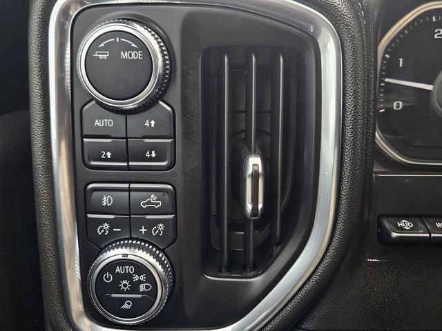 Used 2021 GMC Sierra 2500 Denali w/ Denali Black Diamond Edition AWD/4WD image 38