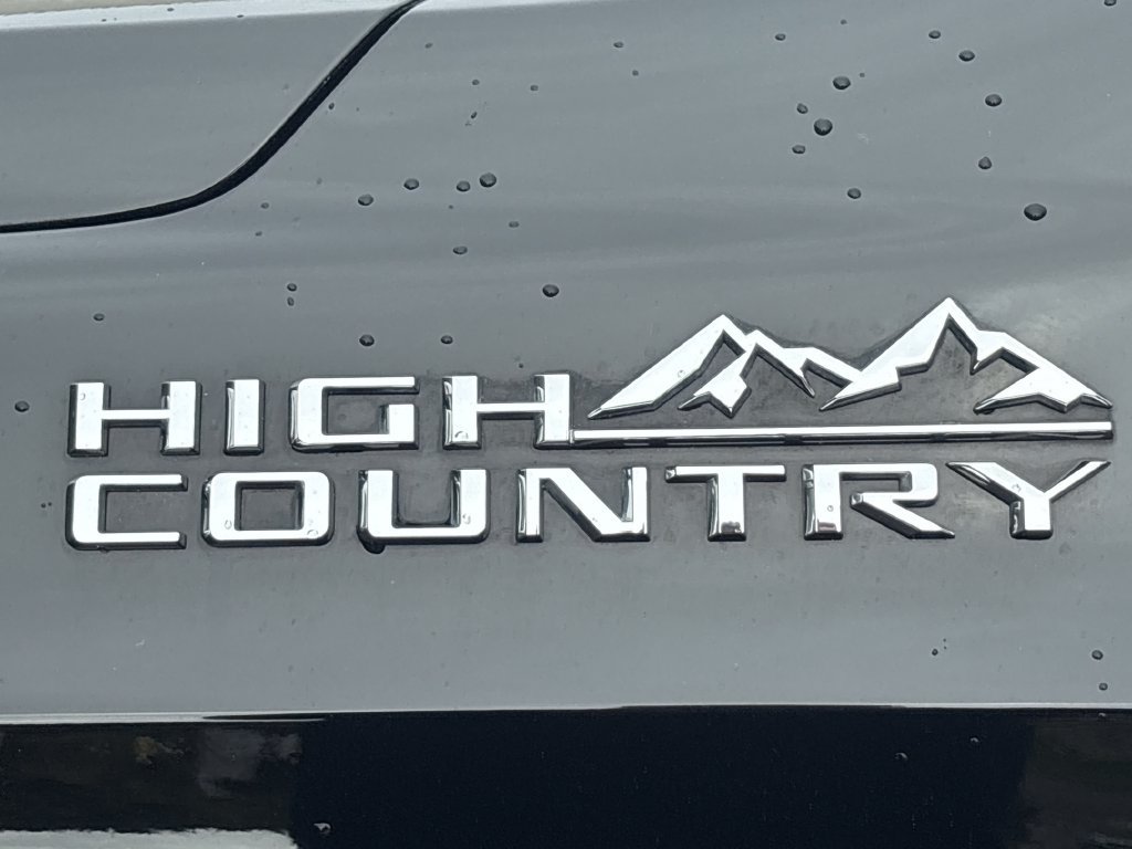 Used 2021 Chevrolet Tahoe High Country AWD/4WD image 56