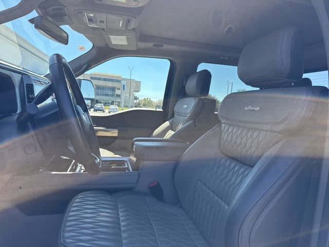 Certified 2025 Ford F450 Platinum w/ Platinum Plus Package image 8