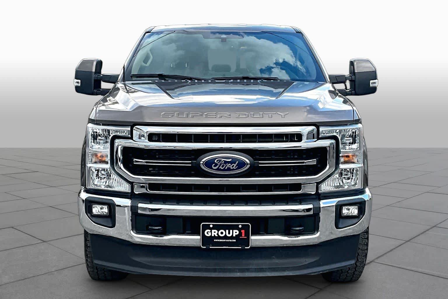 Certified 2022 Ford F350 Lariat AWD/4WD image 4