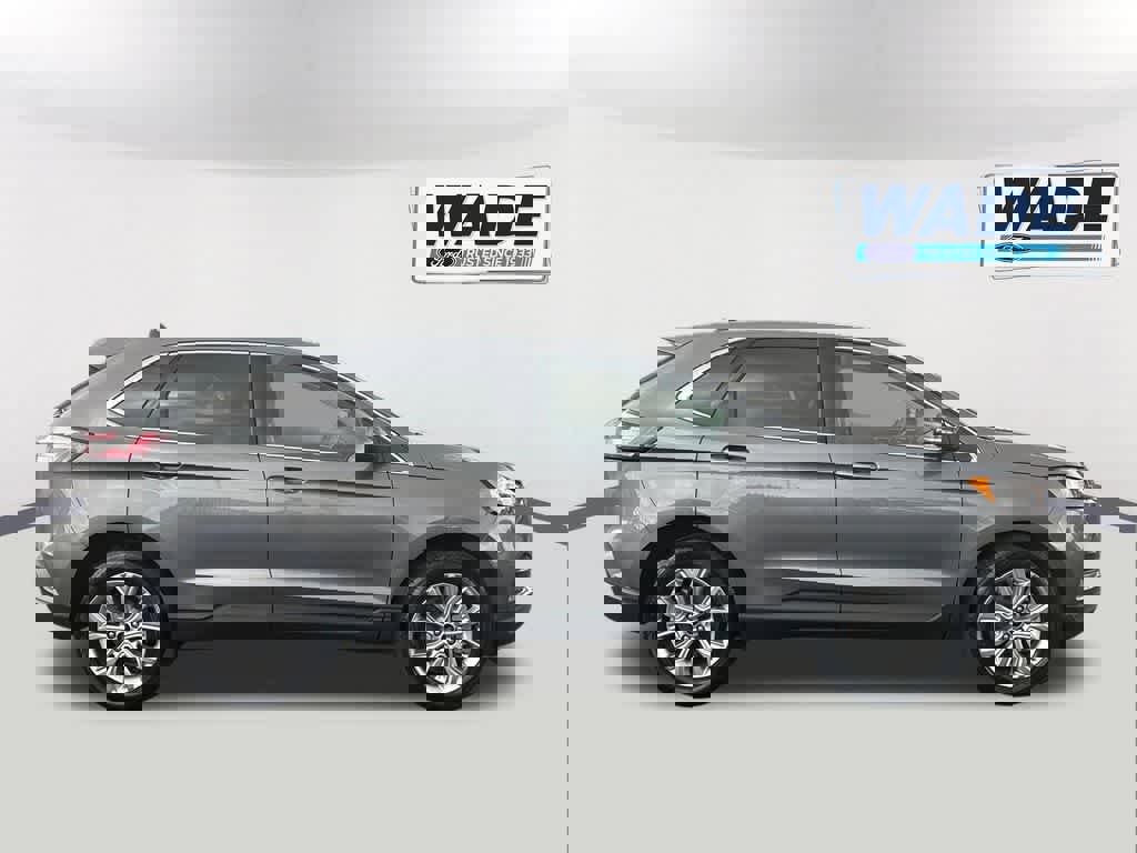 Certified 2024 Ford Edge Titanium image 5