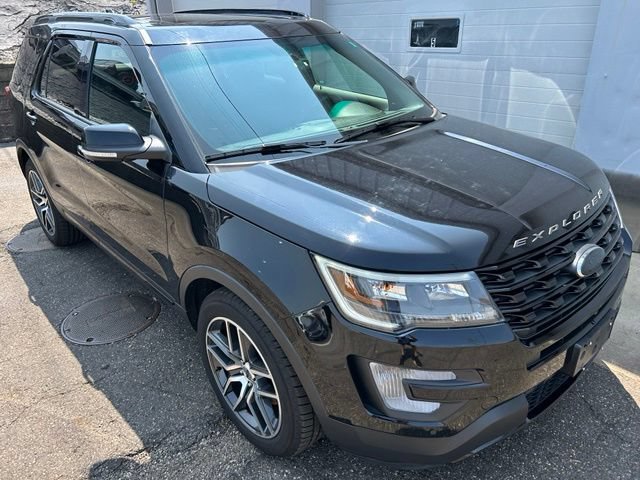 Certified 2017 Ford Explorer Sport w/ Equipment Group 401A AWD/4WD image 7