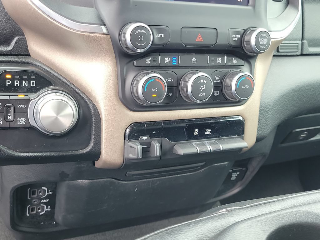Used 2022 RAM 1500 Laramie AWD/4WD image 28