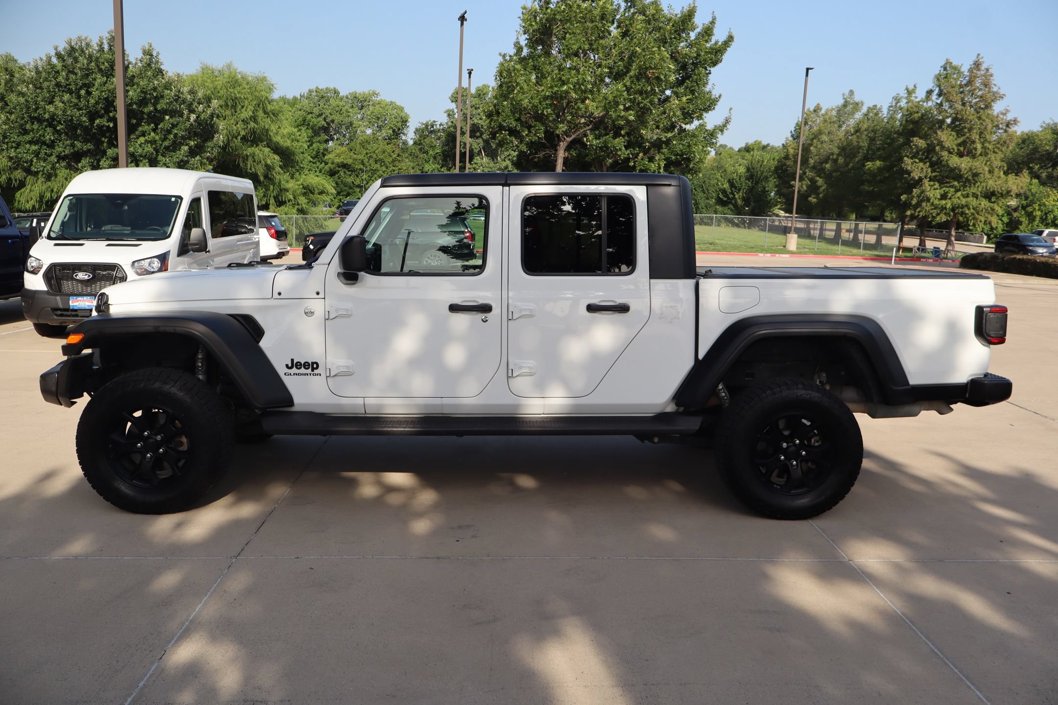 Used 2020 Jeep Gladiator Sport w/ Quick Order Package 24S AWD/4WD image 7