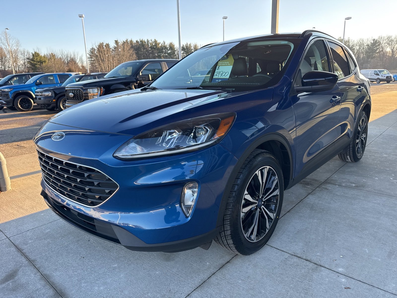 Certified 2022 Ford Escape SEL w/ SEL Stealth AWD Package image 10
