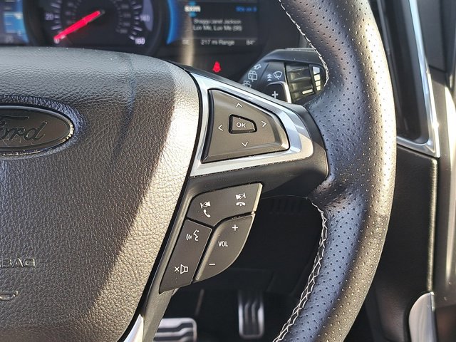 Certified 2022 Ford Edge ST w/ Equipment Group 401A image 27