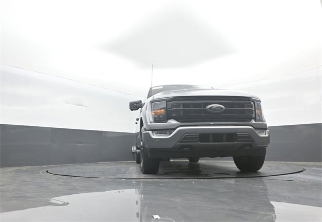 Certified 2022 Ford F150 XLT w/ Equipment Group 302A High image 31