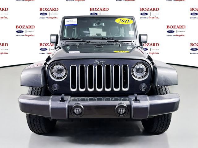 Used 2018 Jeep Wrangler Unlimited Sahara w/ Connectivity Group image 8