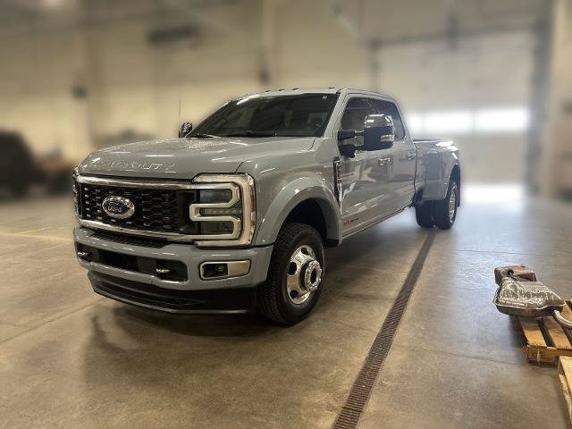 Certified 2024 Ford F350 Platinum AWD/4WD image 4