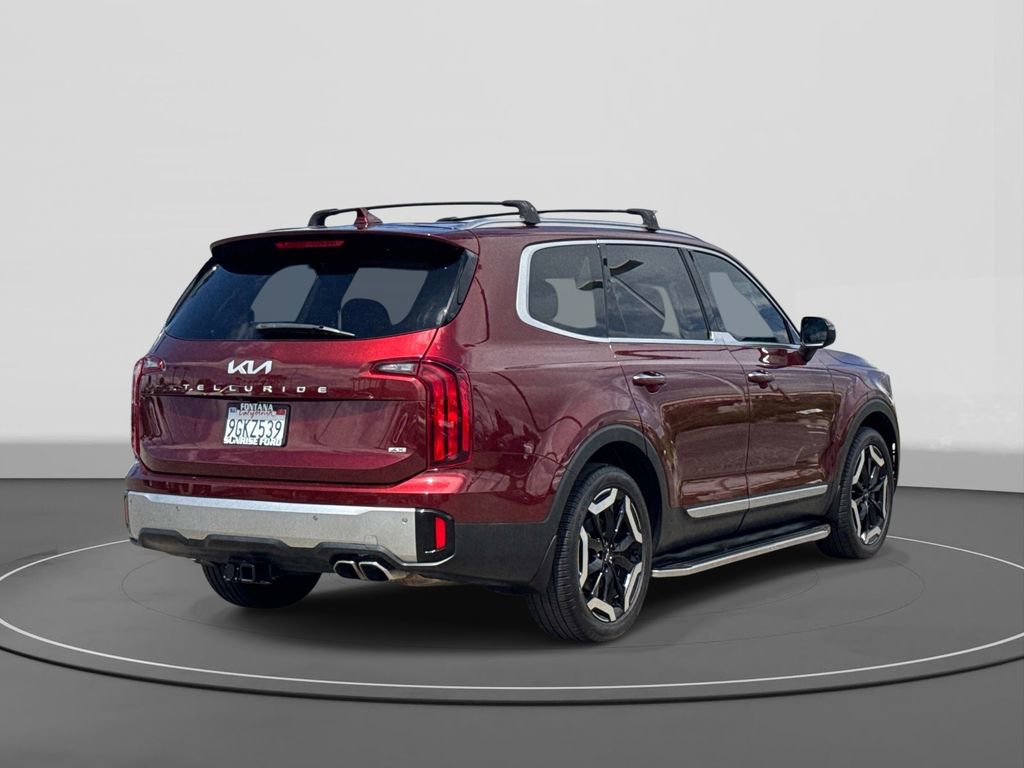 Used 2023 Kia Telluride S w/ S Sunroof Package image 4