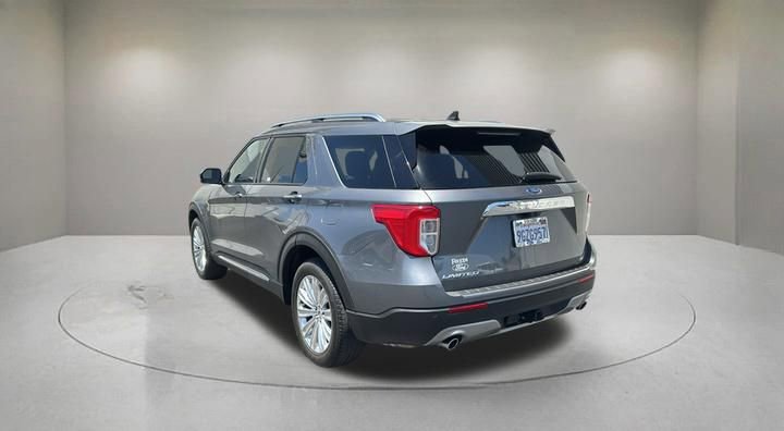 Certified 2023 Ford Explorer Limited w/ Limited Technology Package RWD image 4