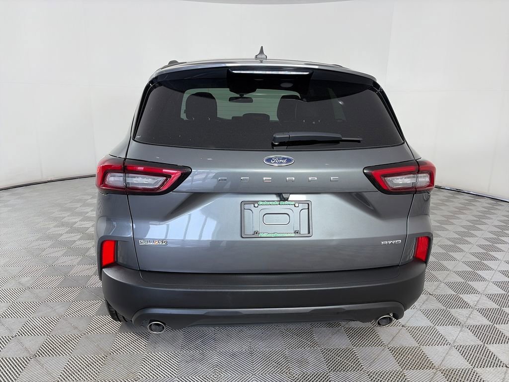 Certified 2025 Ford Escape ST-Line Select AWD/4WD image 6