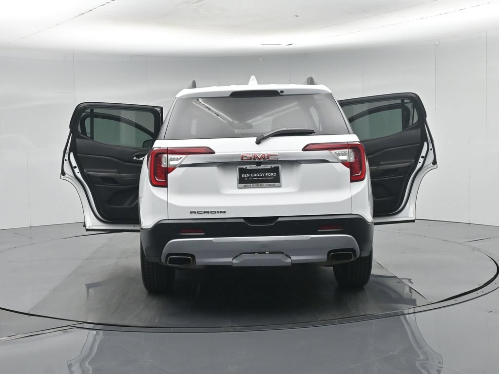 Used 2023 GMC Acadia SLT FWD image 39