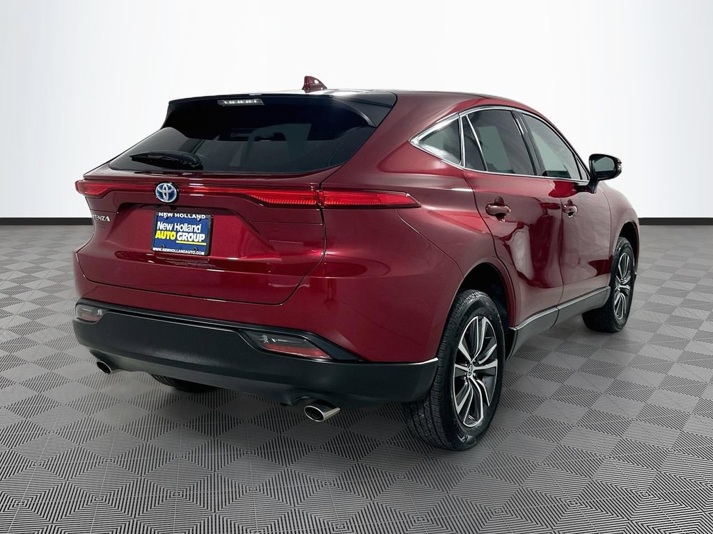 Used 2023 Toyota Venza LE AWD/4WD image 7