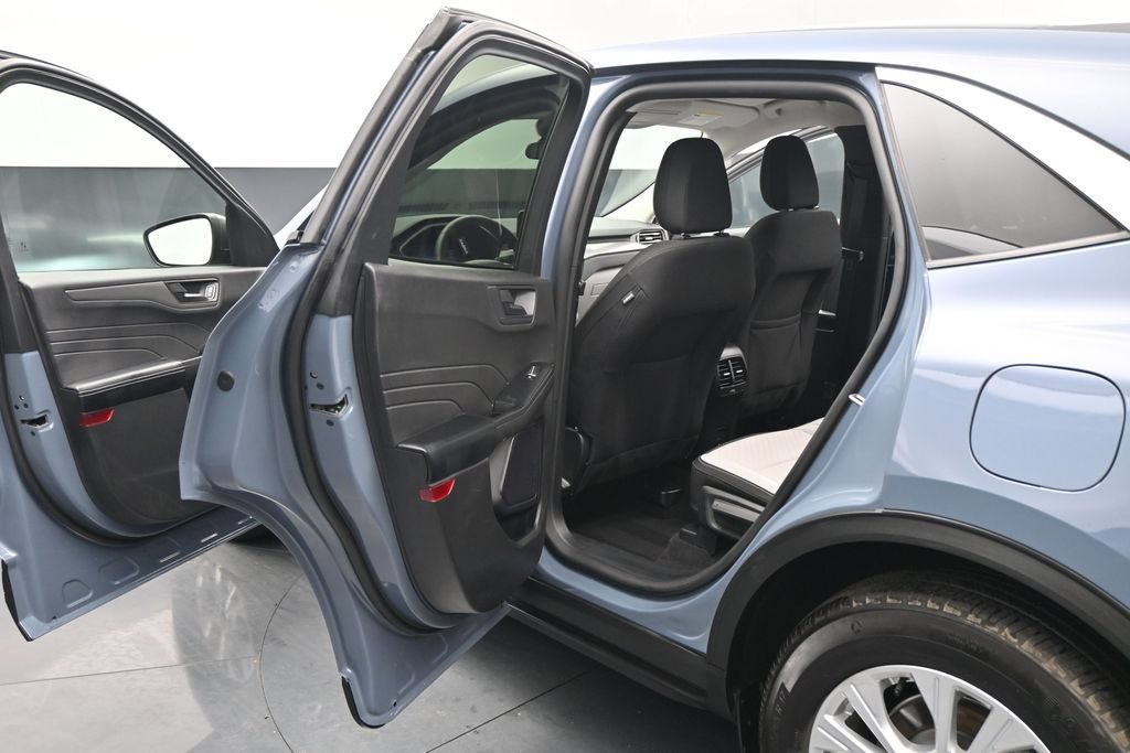 Certified 2024 Ford Escape Active FWD image 17