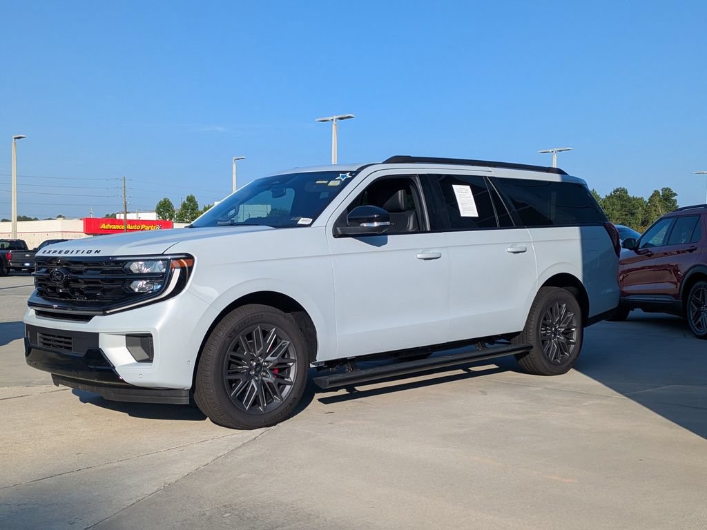 Certified 2025 Ford Expedition Max Platinum w/ Stealth Performance Package AWD/4WD image 7
