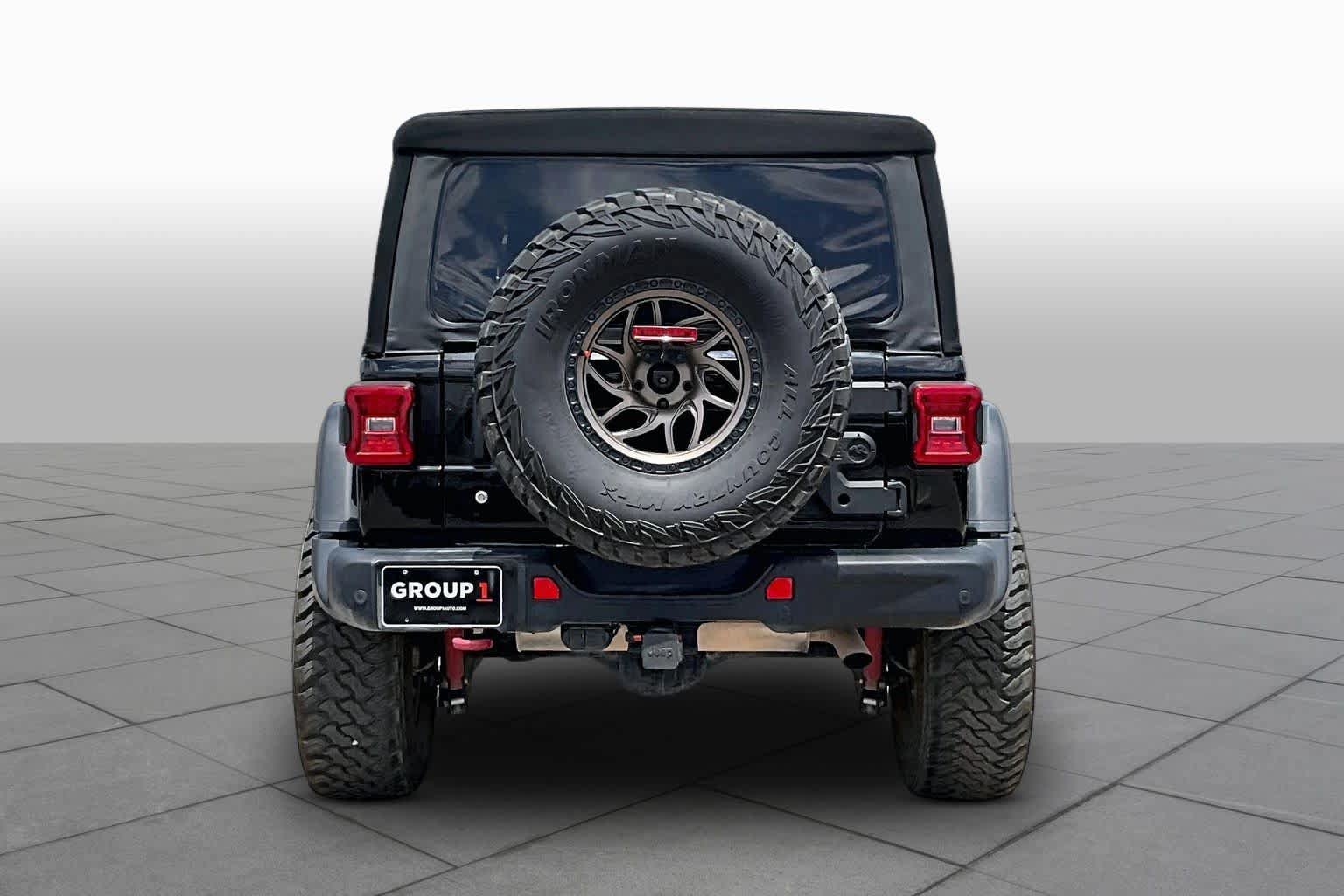 Used 2018 Jeep Wrangler Unlimited Rubicon AWD/4WD image 5