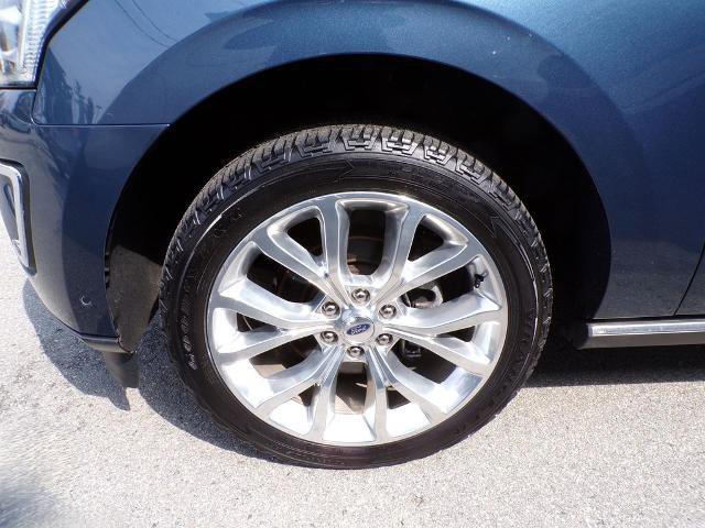 Certified 2019 Ford Expedition Limited w/ Equipment Group 302A image 8