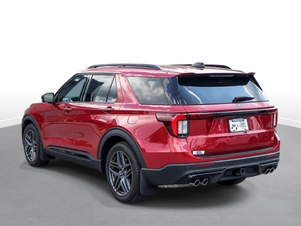 Certified 2025 Ford Explorer ST AWD/4WD image 8