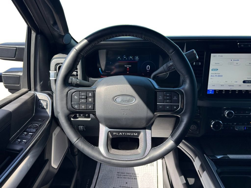 Certified 2025 Ford F350 Platinum w/ Tremor Off-Road Package AWD/4WD image 16