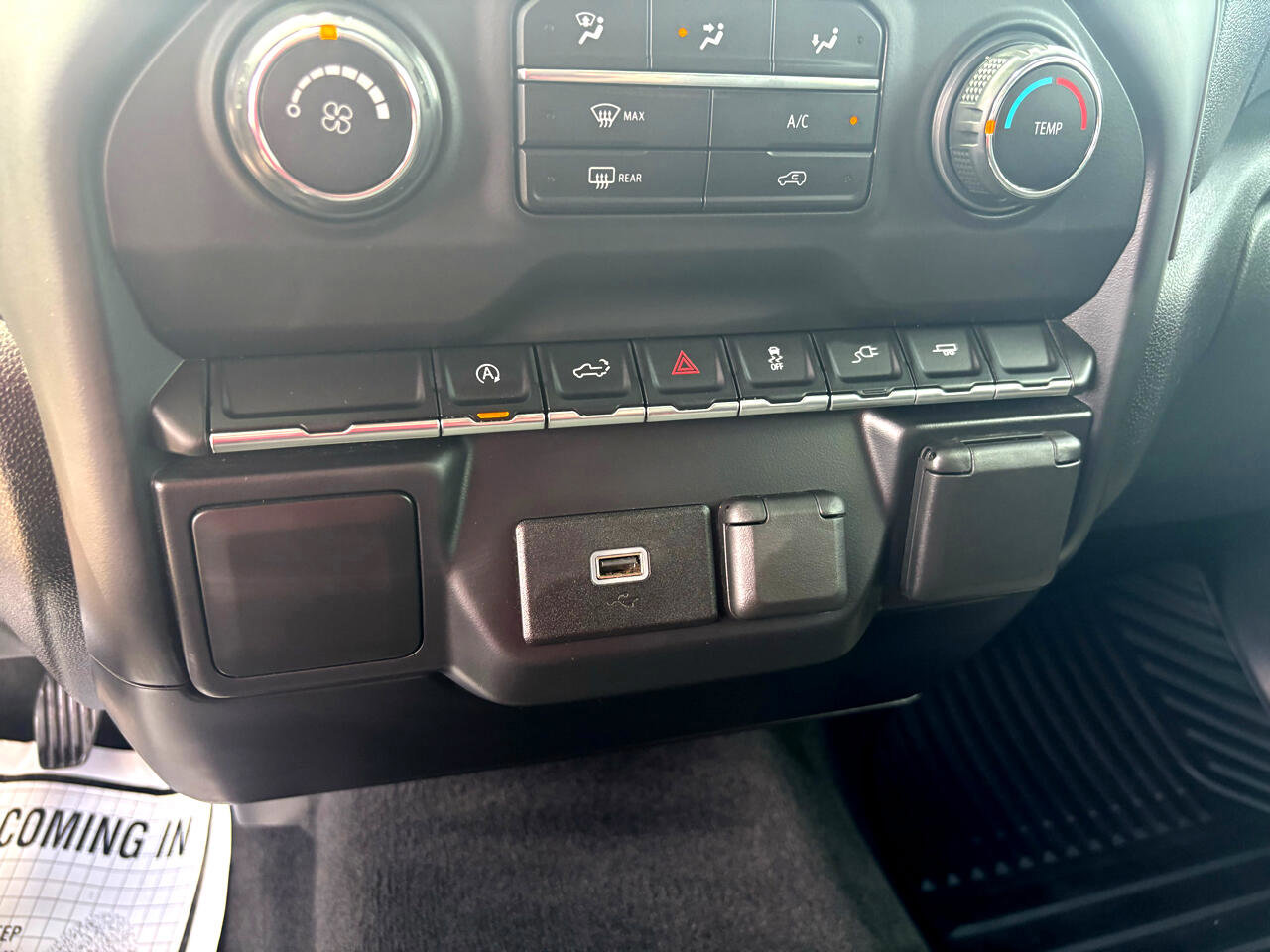 Used 2020 Chevrolet Silverado 1500 Custom w/ Custom Value Package image 41