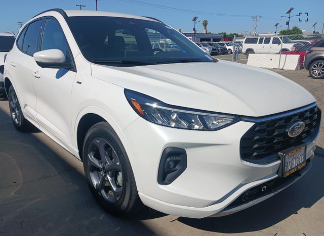Certified 2023 Ford Escape ST-Line Select w/ Tech Pack #2