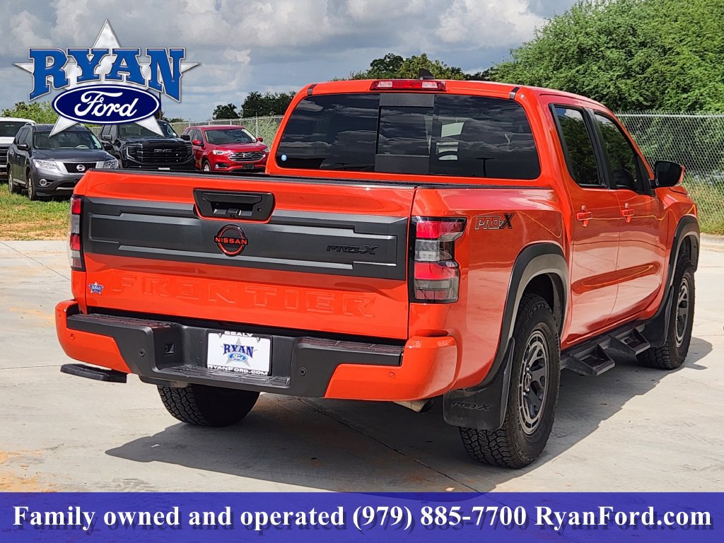 Used 2025 Nissan Frontier Pro-X RWD image 4